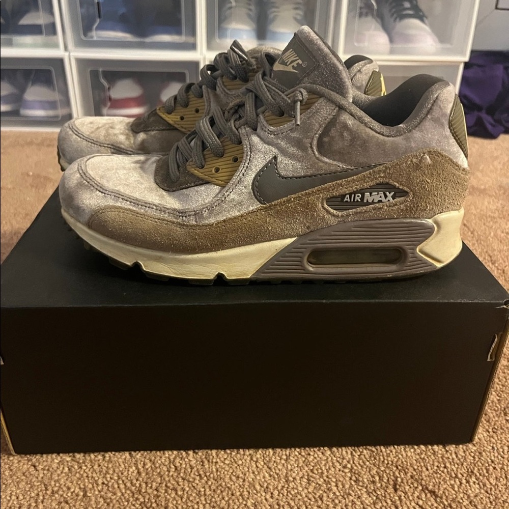 Women’s Air Max 90